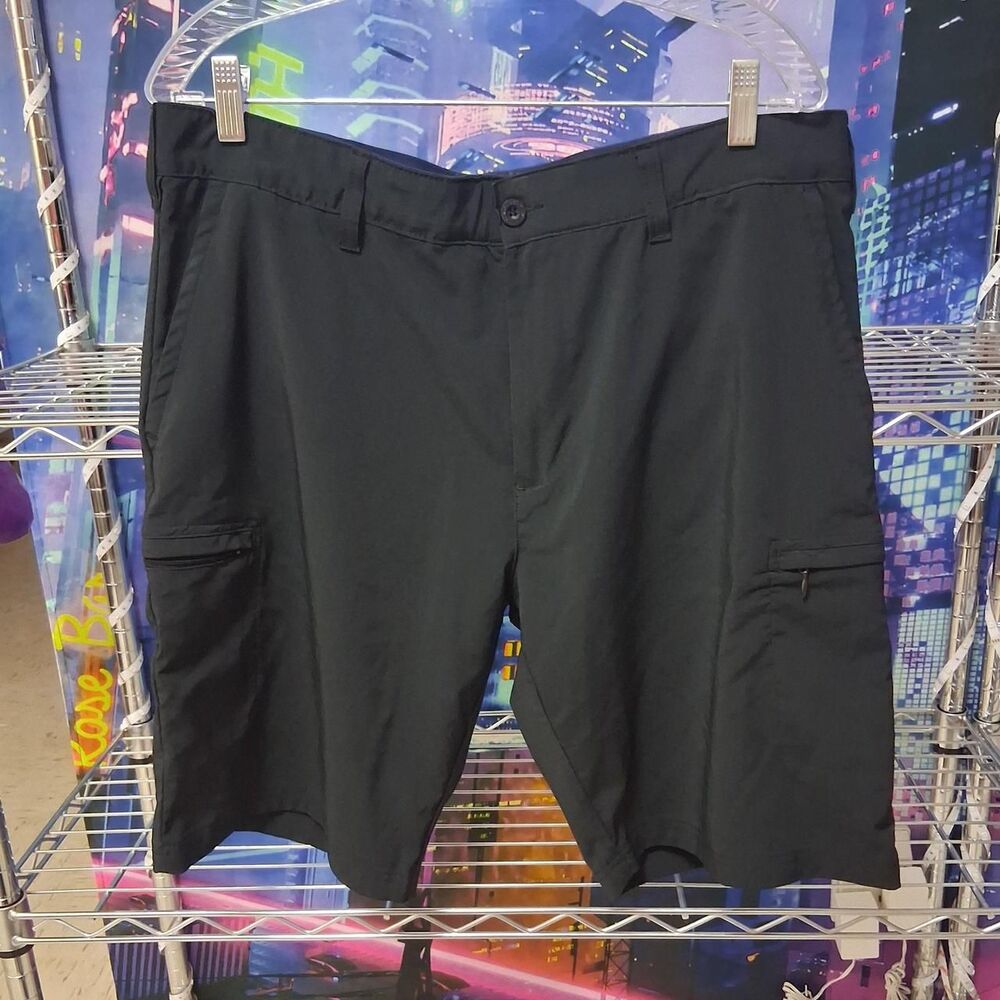 Nat-nast Men's Black and Navy Shorts